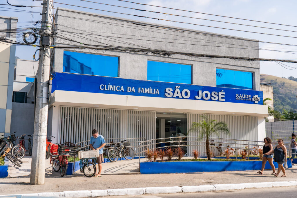 marotto-miranda-recebe-flavio-bolsonaro-para-inauguracoes-na-saude-e-seguranca-de-mesquita