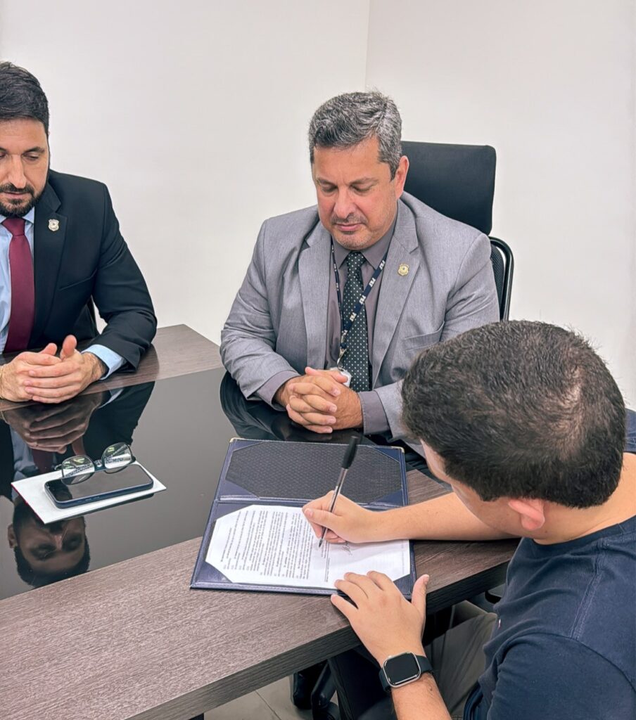 marotto-miranda-assina-acordo-com-a-prf-para-ampliar-integracao-em-acoes-de-seguranca-publica