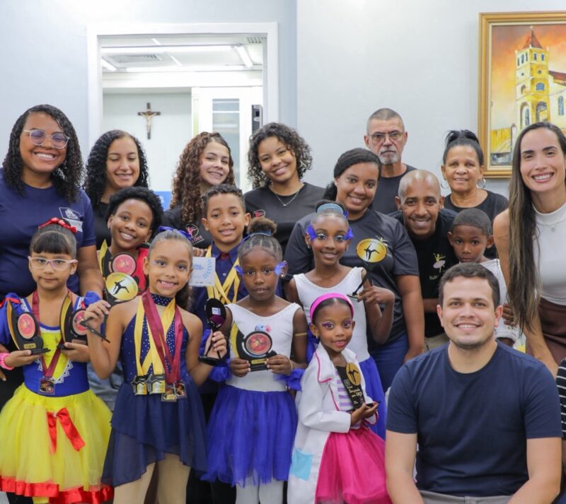 talento-e-dedicacao-marcam-visita-de-alunos-do-bale-do-campo-do-brasileirinho